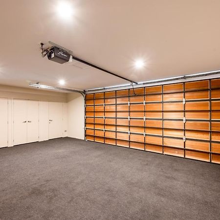 Luxury Lakeview Vista Apartment Wanaka Exterior photo